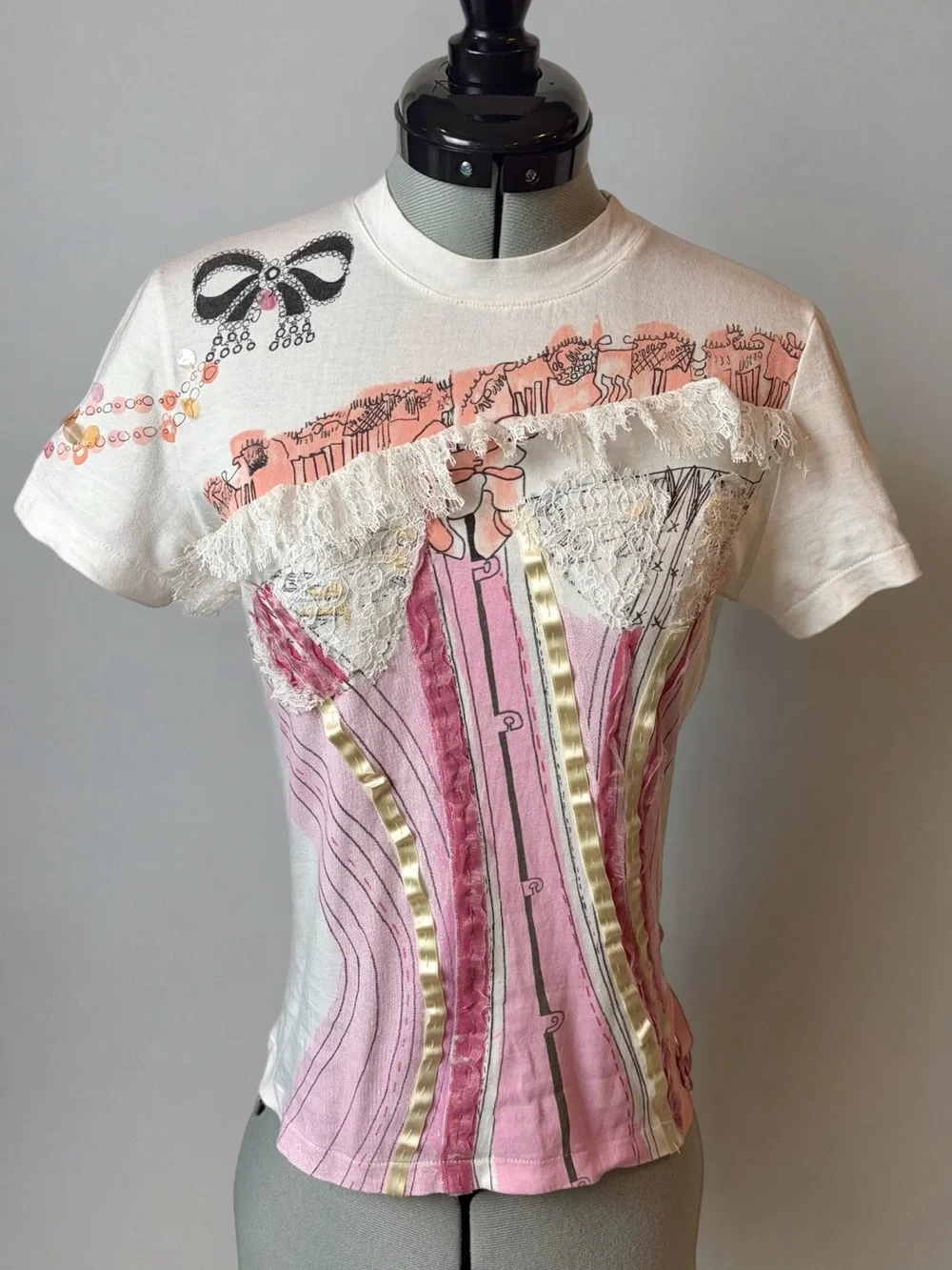 DIOR VTG Galliano ‘02 Corset Tee, white w/pink velvet ribbons&lace, M, EUC🎀 - Picture 2 of 15